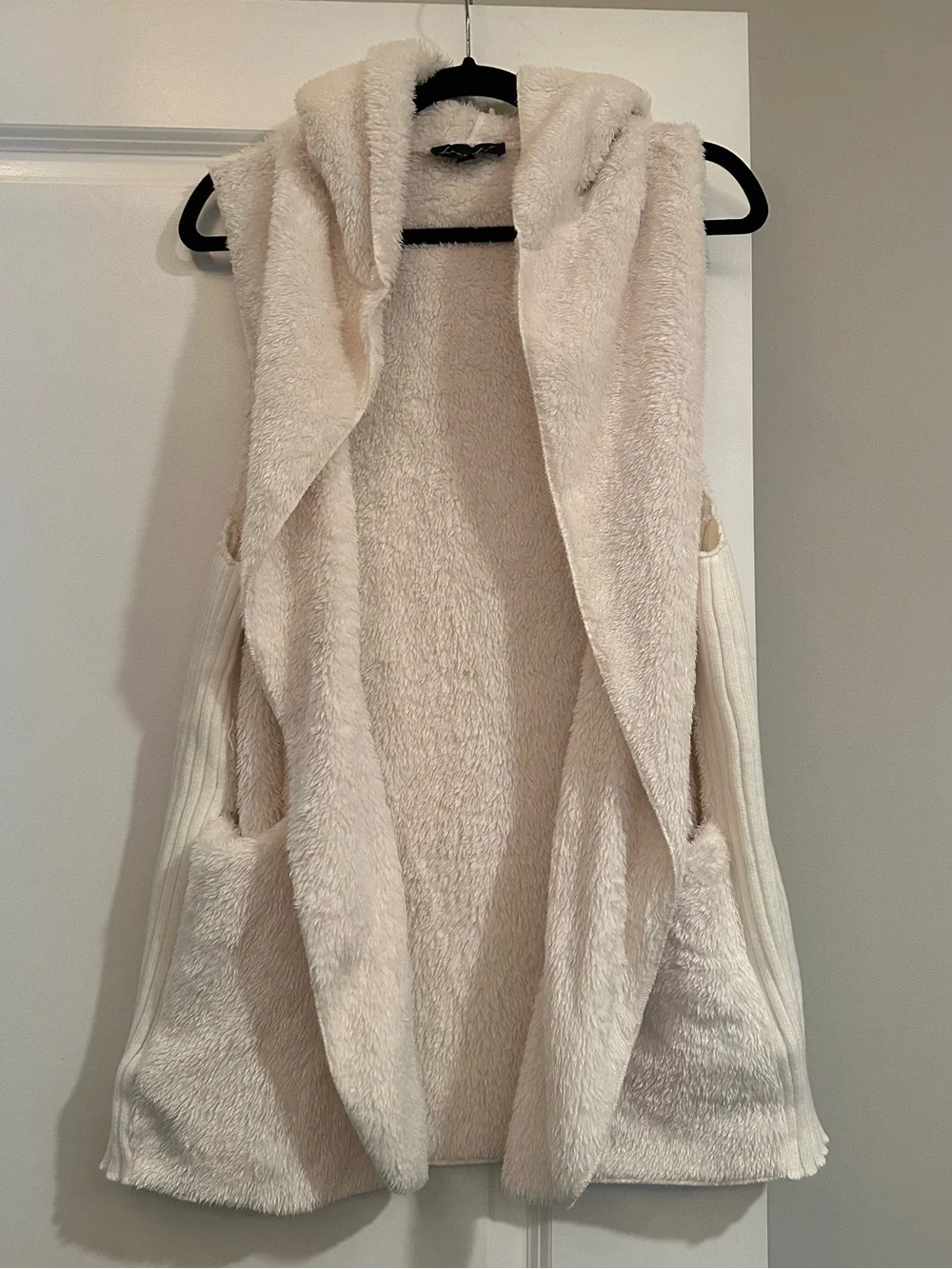 Love Tree Large Faux Fur Cream Hooded Vest